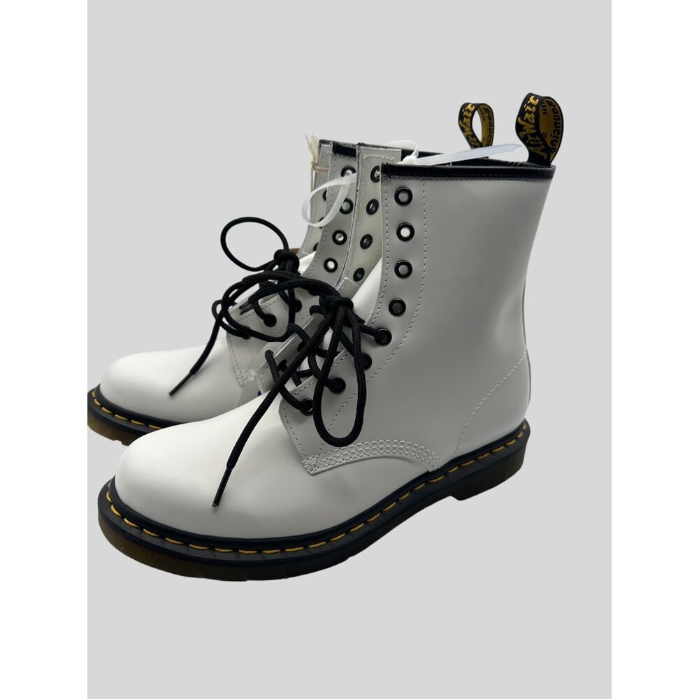 Dr. Martens 10/11 Unisex Genuine AirWair Leather Style 101 YS Leather White Boot - Picture 6 of 10